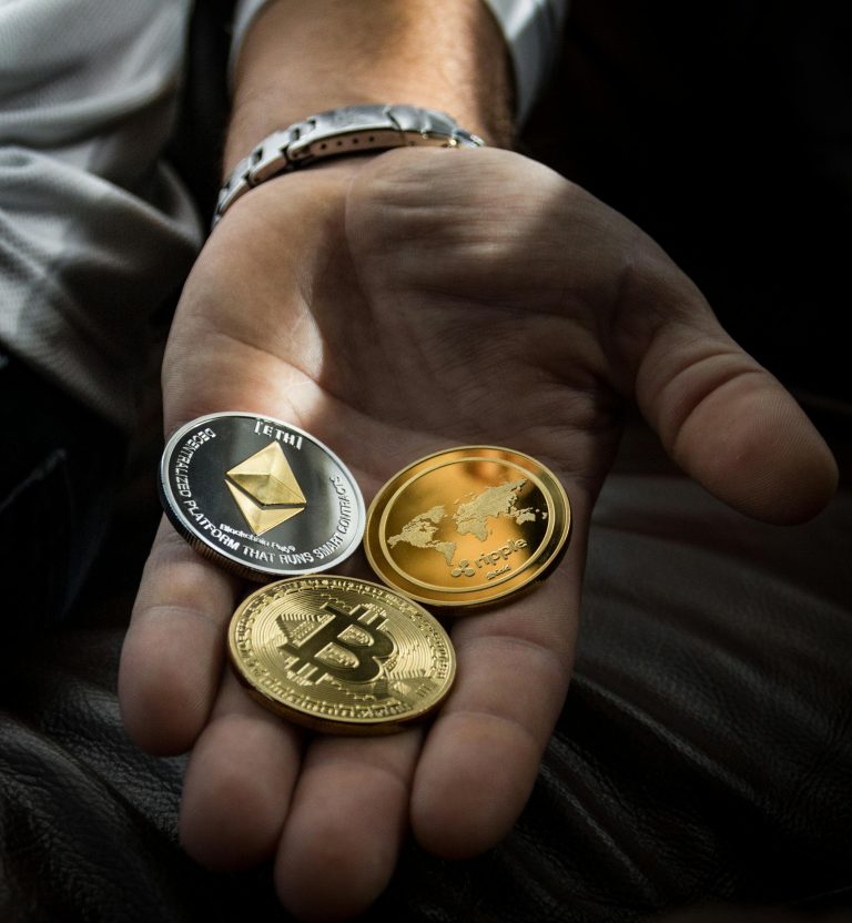 ilustrasi cara kerja cryptocurrency dan blockchain